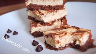 Cappuccino Cream Cheese Protein Brownies