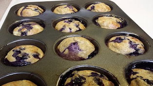 Low Calorie Blueberry Super Muffins